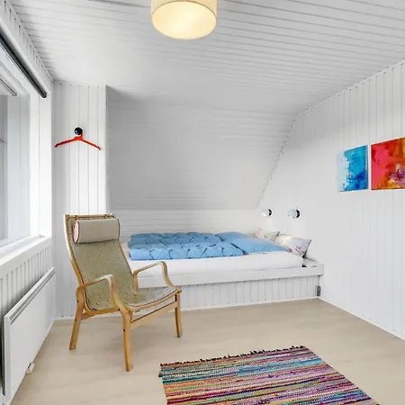 Holiday home Stunning In With Kitchen Oksbol (Syddanmark)